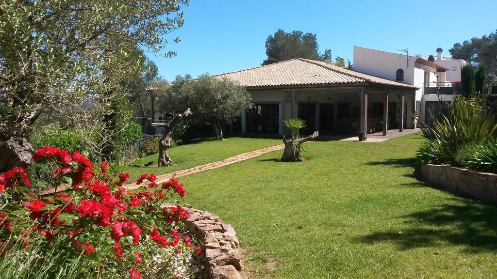 L'Hotellerie Kouros Cuers Luaran gambar