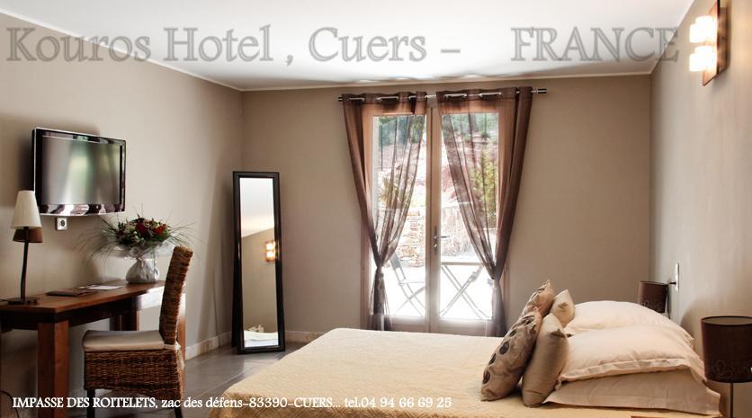 L'Hotellerie Kouros Cuers Luaran gambar